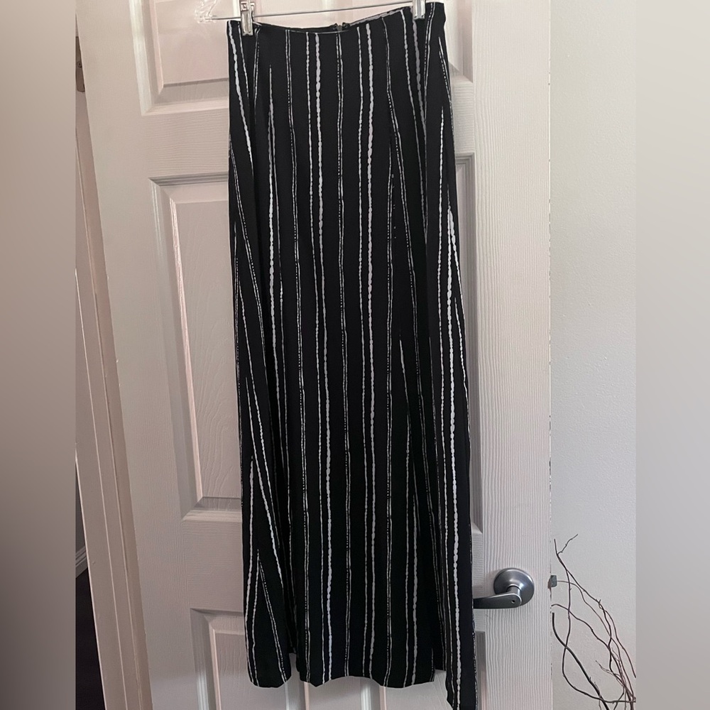 Luxxel Black and White Maxi Skirt